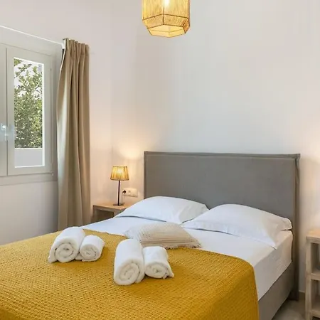 - 2br Cycladic Town-house - Jasper Apartment