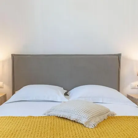 Jasper Cycladic Town-house 아파트 *